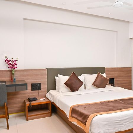 Regenta Inn Palacio De Goa, Panjim Панаджи Экстерьер фото