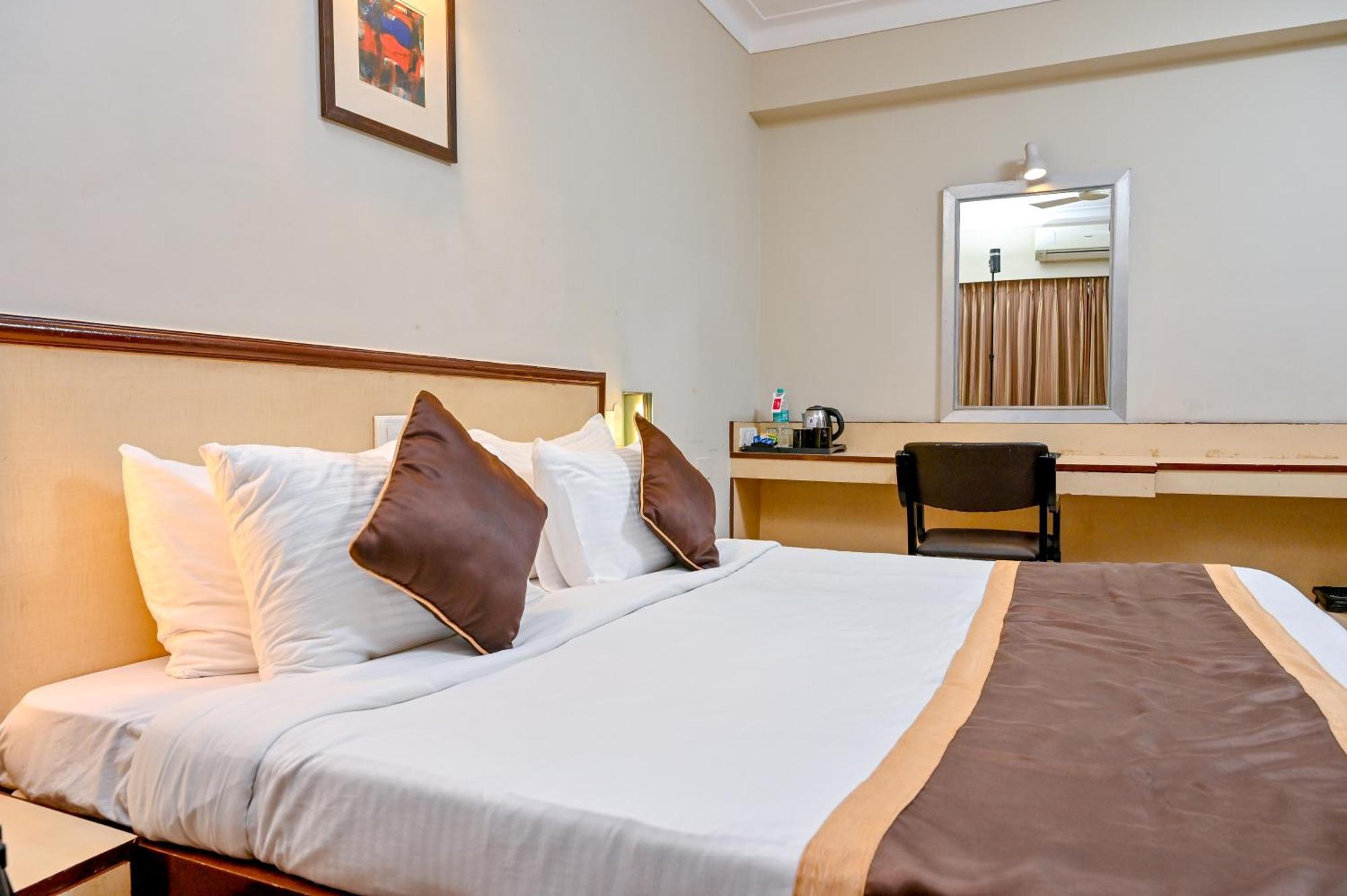 Regenta Inn Palacio De Goa, Panjim Панаджи Экстерьер фото