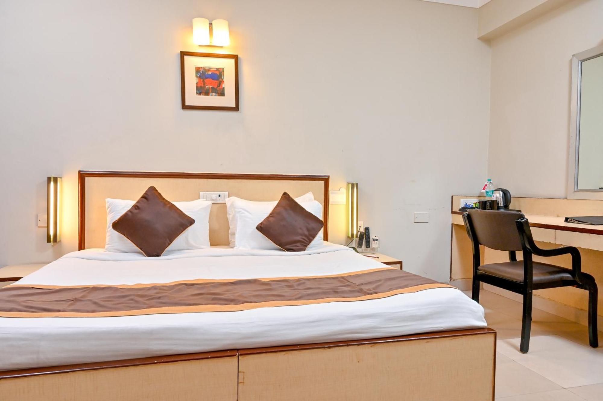 Regenta Inn Palacio De Goa, Panjim Панаджи Экстерьер фото
