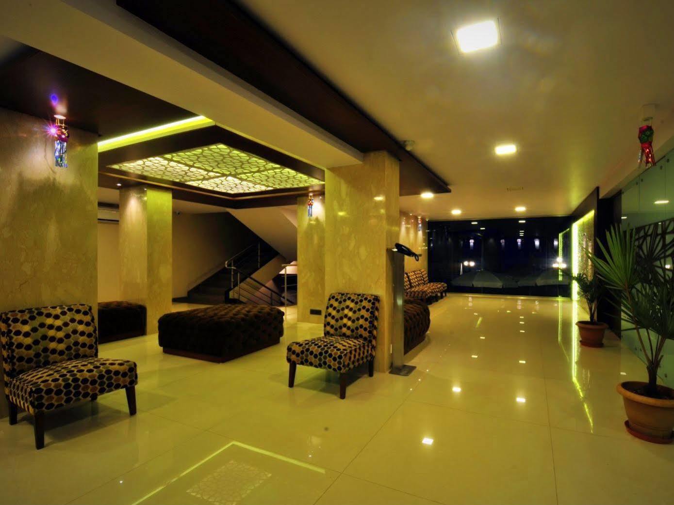 Regenta Inn Palacio De Goa, Panjim Панаджи Экстерьер фото
